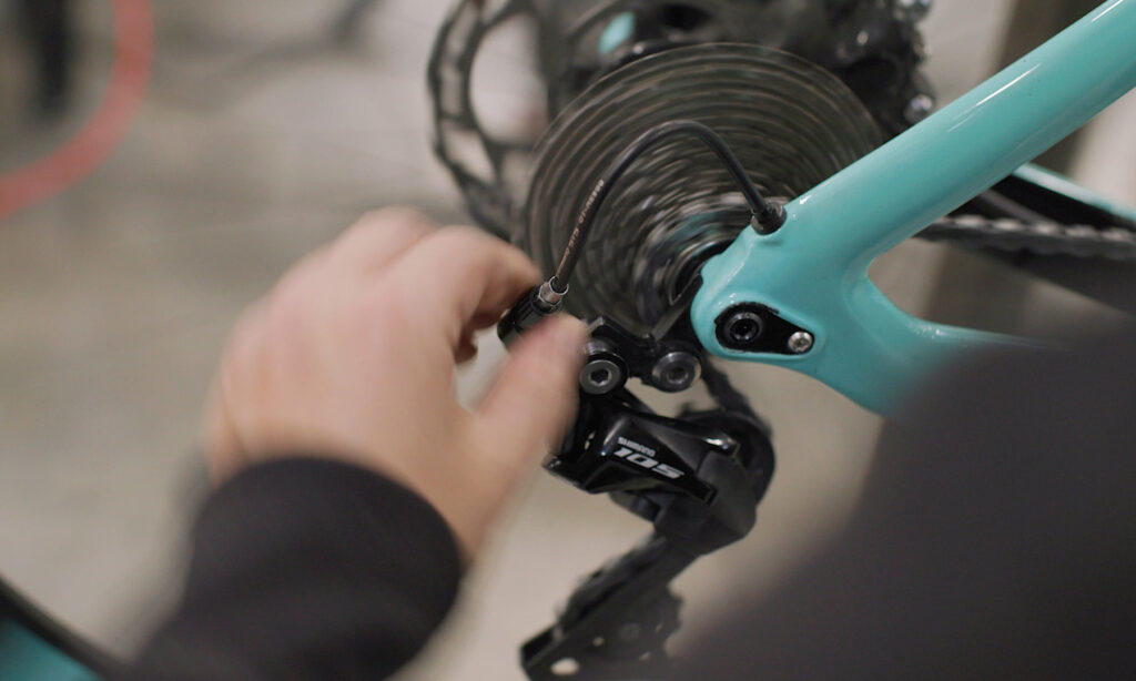 E-Bike Maintenance Guide: Fine-tuning Your Derailleur for Precise Shifting