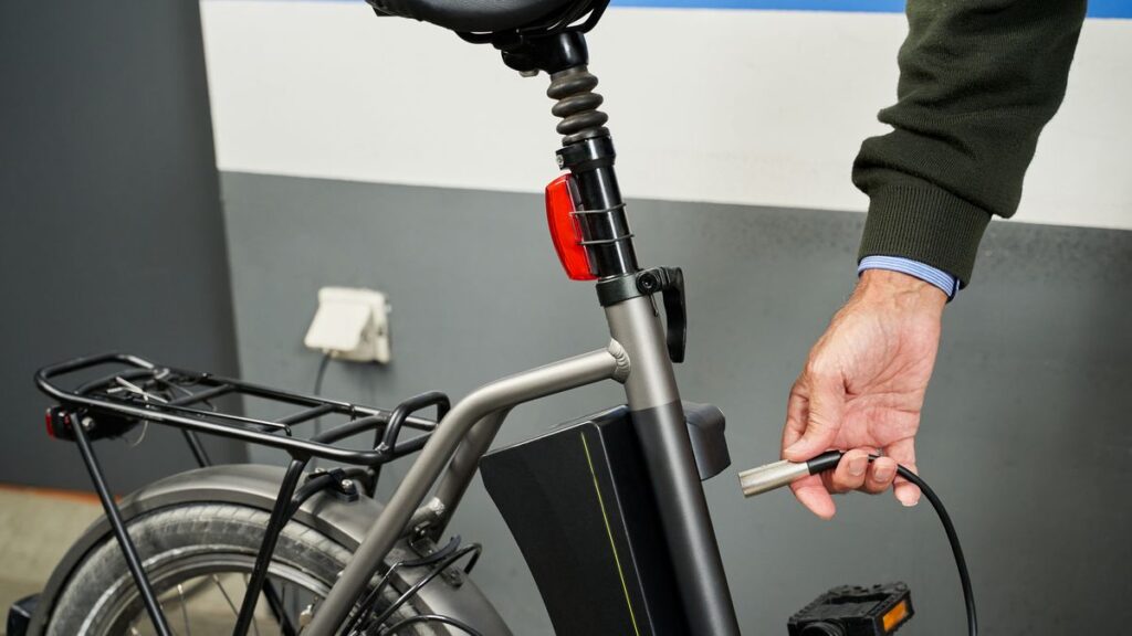 How to Properly Maintain Your Electric Bikes Battery