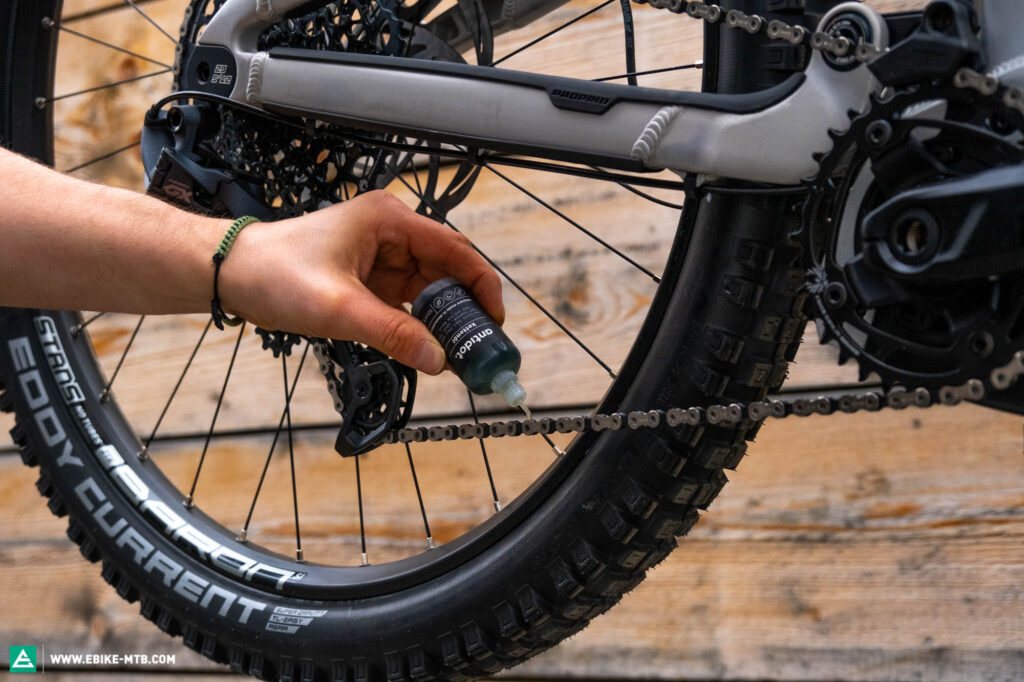 The Ultimate E-Bike Cable Lubrication Guide: Keeping Your Electric Bike Cables in Top Shape